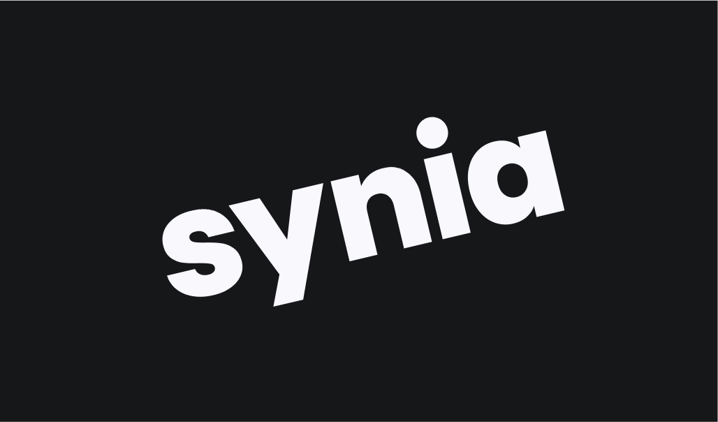 Tilted Synia logo example marked as incorrect.